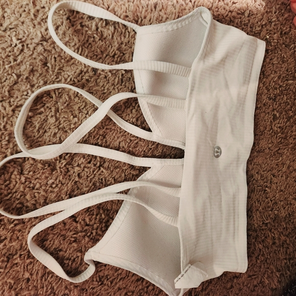 Like a Cloud Strappy Longline Ribbed Bra Light Support, B/C Cup - Picture 2 of 3